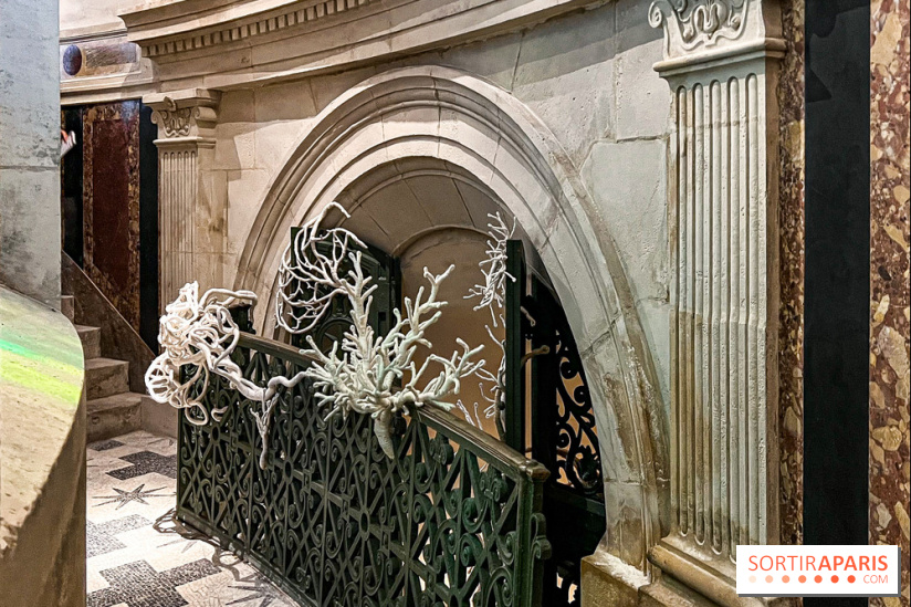 Paris Design Week 2025: une œuvre textile s'invite dans la Colonne de Juillet, place de la Bastille - IMG 7270 jpg