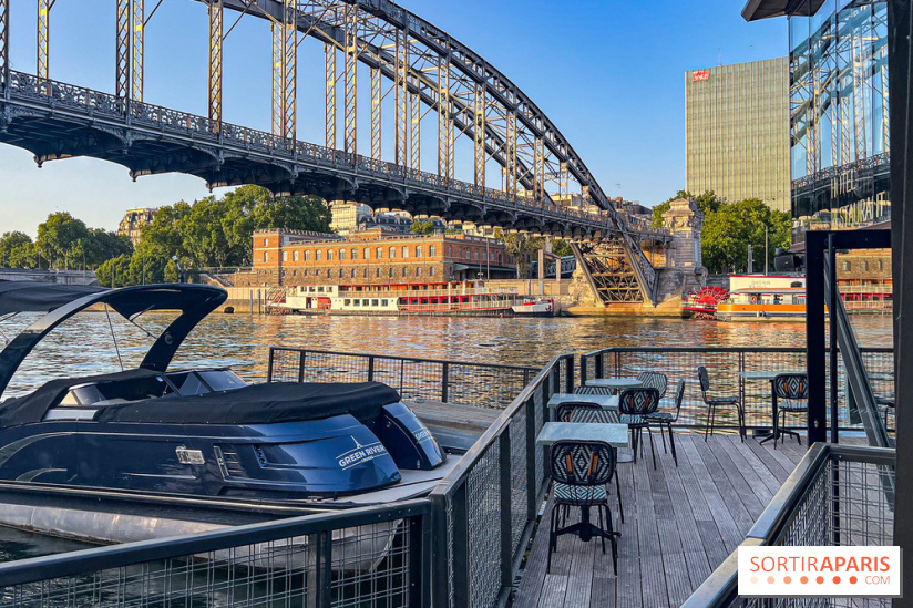 Bar du OFF Paris Seine - 35286E2B 72FD 4E4D BE0E 7C5687AEC6FC