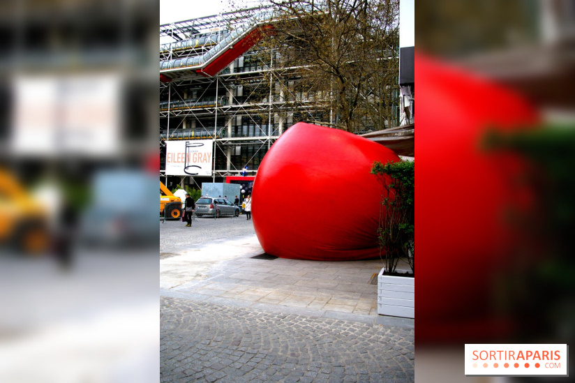 Le RedBall Project de Kurt Perschke débarque à Paris