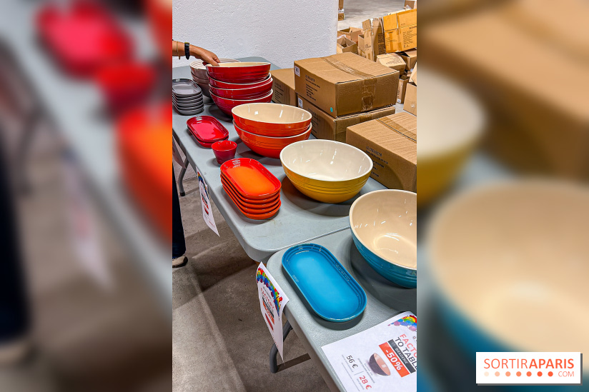 Braderie Le Creuset, la célèbre cocotte en fonte émaillée française, à l'Espace Champerret - FB991C0F 91C3 41EF 846A D6922649751F