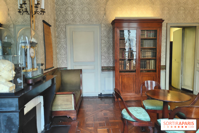 La maison d'Auguste Comte, un lieu de mémoire autour du philosophe du positivisme à Paris - fotor 1758531464155