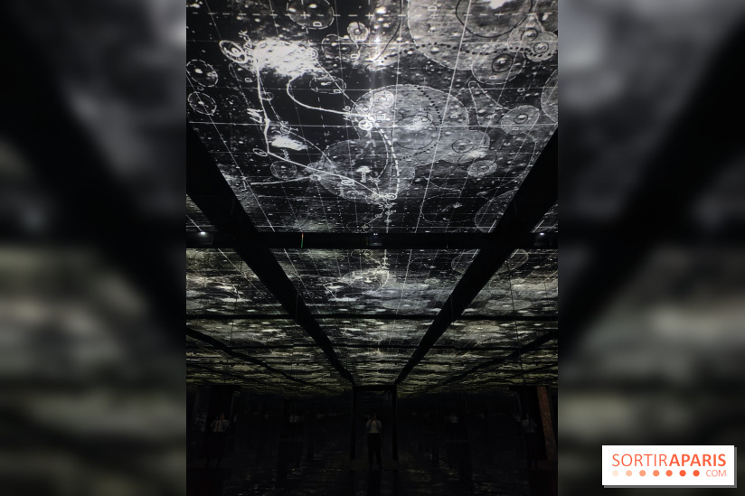 Destination Lune : un voyage immersif dans les étoiles à l'Atelier des Lumières - photos