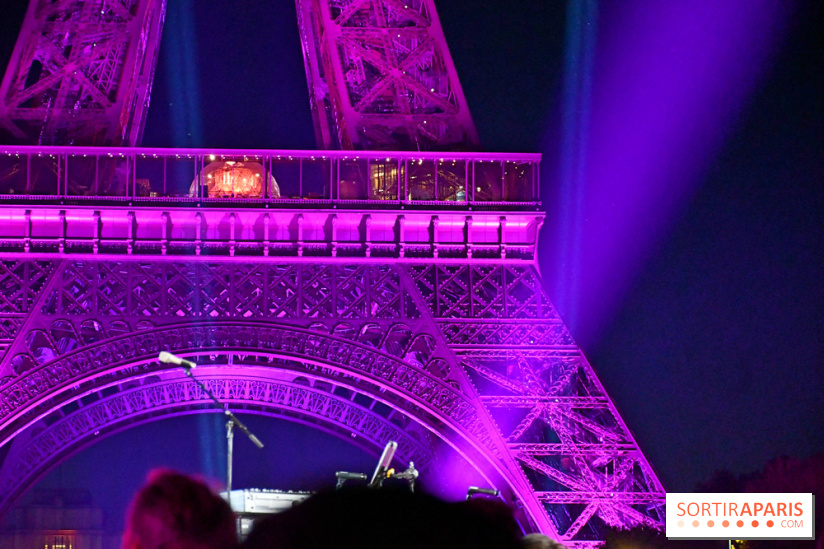 Visuel Octobre Rose Tour Eiffel