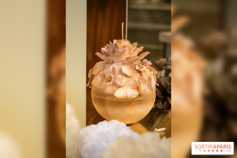Les bûches et créations de Noël et fêtes de Ladurée 2025