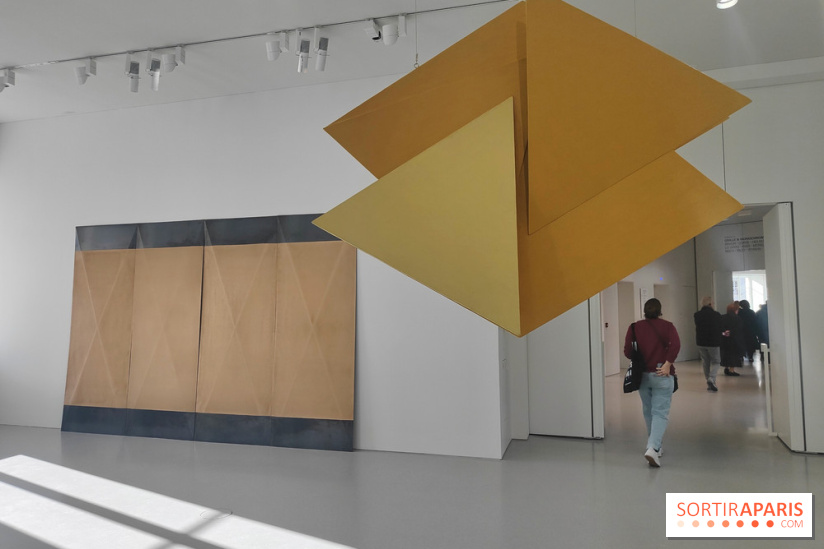 Minimal, quand l'art va à l'essentiel : l'exposition de la Bourse de Commerce se dévoile