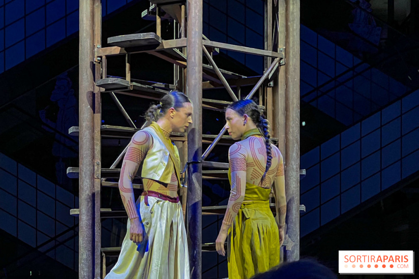 Babel, de Mourad Merzouki : le nouveau spectacle qui fait danser le Bon Marché Rive Gauche - C9ADD2D1 B2CF 4970 8455 D57CBEBACDCD