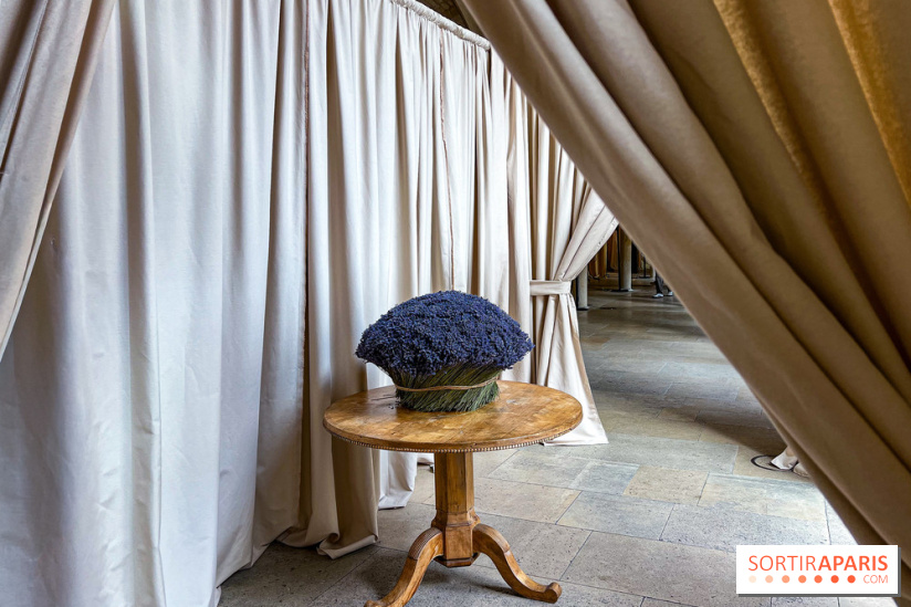 Mythes: l'exposition gratuite imaginée par Jacquemus au Collège des Bernardins à Paris - 2416DBB1 D3E3 4450 B2D4 68872E3AA09E