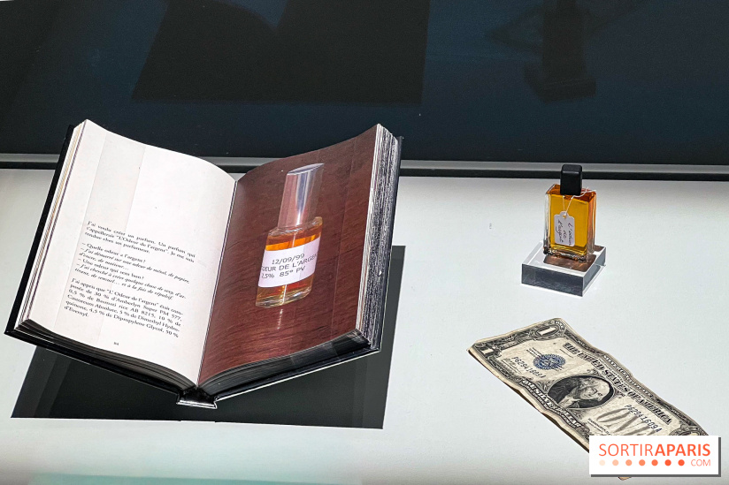 Parfum, sculpture de l'invisible : l'exposition retrospective évènement de Francis Kurkdjian à Paris - IMG 1671 jpg