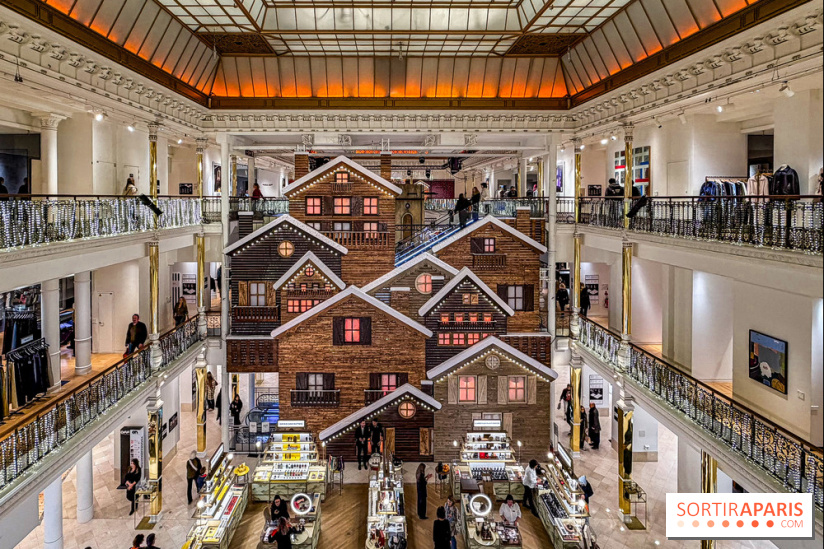 Les vitrines de Noël 2025 du Bon Marché : le grand magasin se métamorphose en (Bon) Marché de Noël