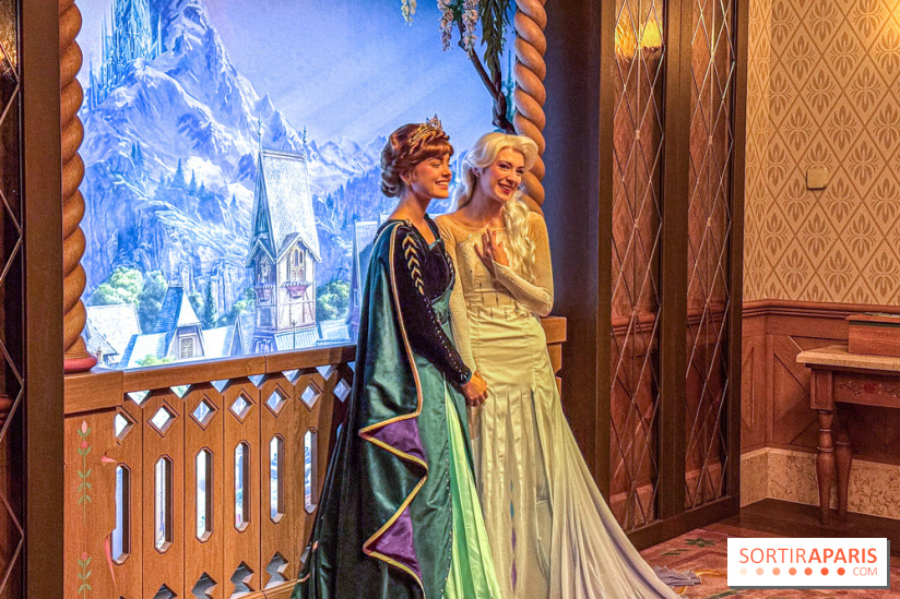 World of Frozen - Rencontre Royale Anna Elsa
