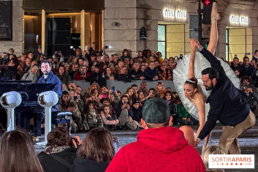 Illuminations de Noël 2025 : Julien Cohen organise un flash mob géant avec 300 musiciens à Paris  - IMG 0849