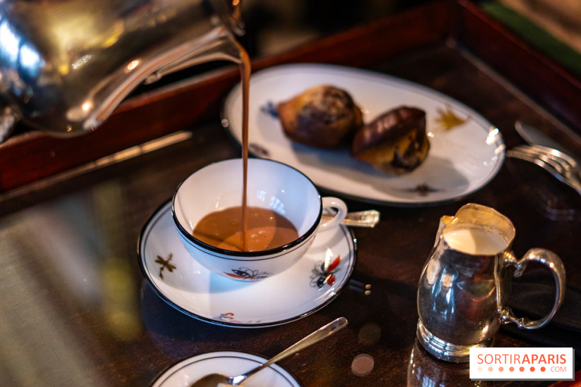 Le chocolat chaud signature 2025 de La Réserve Paris