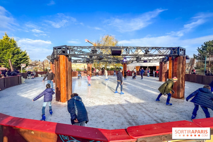 Noël au Parc Astérix 2025, patinoire et marché de Noël  - IMG 7524