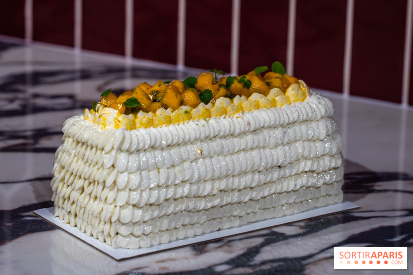 Bûche de Noël Paris-Brest pistache et tropicale de Nour Kandler - Lalla Coffee - A7C02384