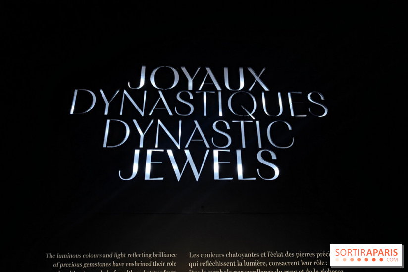 Joyaux dynastiques : une exposition qui brille de mille feux à l'Hôtel de la Marine à Paris - fotor 1765278492208