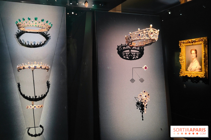 Joyaux dynastiques : une exposition qui brille de mille feux à l'Hôtel de la Marine à Paris - fotor 1765278806795