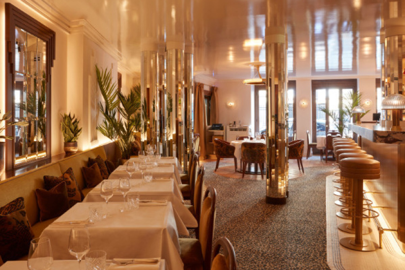 Hollywood Savoy, 75002