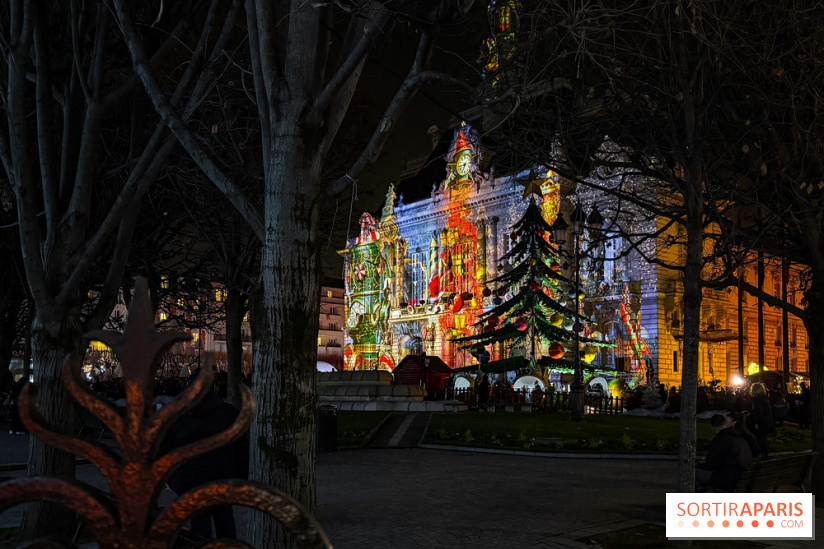Noël 2025 à Levallois-Perret (92) : spectacle son & lumière gratuit sur l'Hôtel de Ville  - IMG 5406