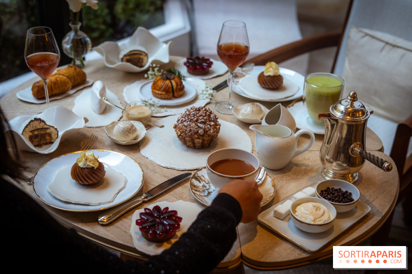 Le tea time de Noël du George V 2025, les photos