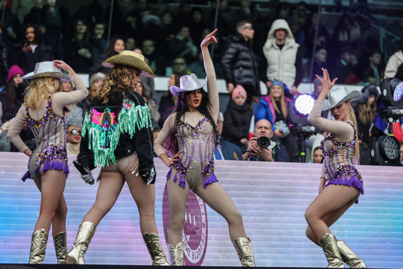 La Folie Douce : trois dimanches festifs à Paris-Vincennes - BV 20250119141616BV  3218