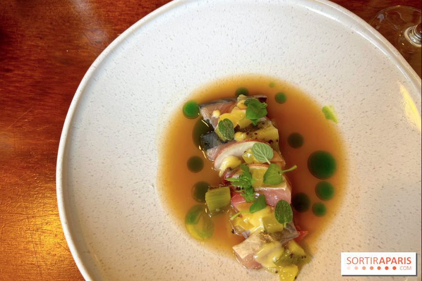 Gramme Paris - Bonite grillée, kiwi, topinambours