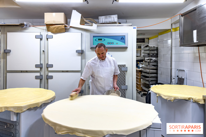 La Galette des Rois 2026 de l'Élysée, fabriquée par la Boulangerie Le Moulin de la Croix Nivert - IMG 7274