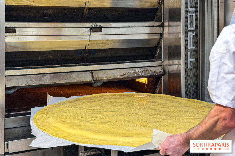 La Galette des Rois 2026 de l'Élysée, fabriquée par la Boulangerie Le Moulin de la Croix Nivert - IMG 7409