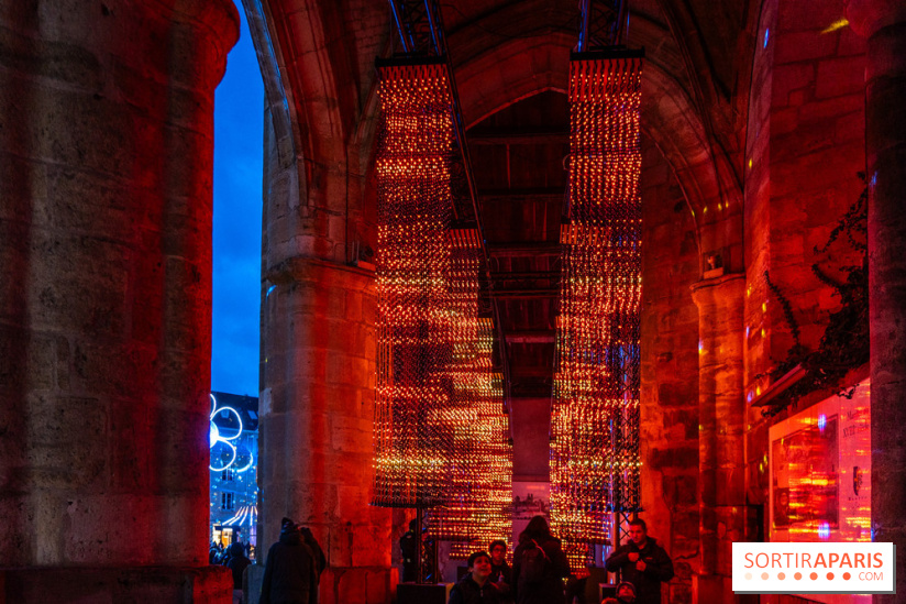 Lueurs de Mantes 2026, les photos du parcours lumineux gratuit des Yvelines