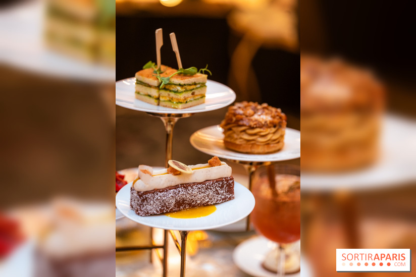 Le tea time Emily in Paris de l'Hôtel du Louvre - A7C04059