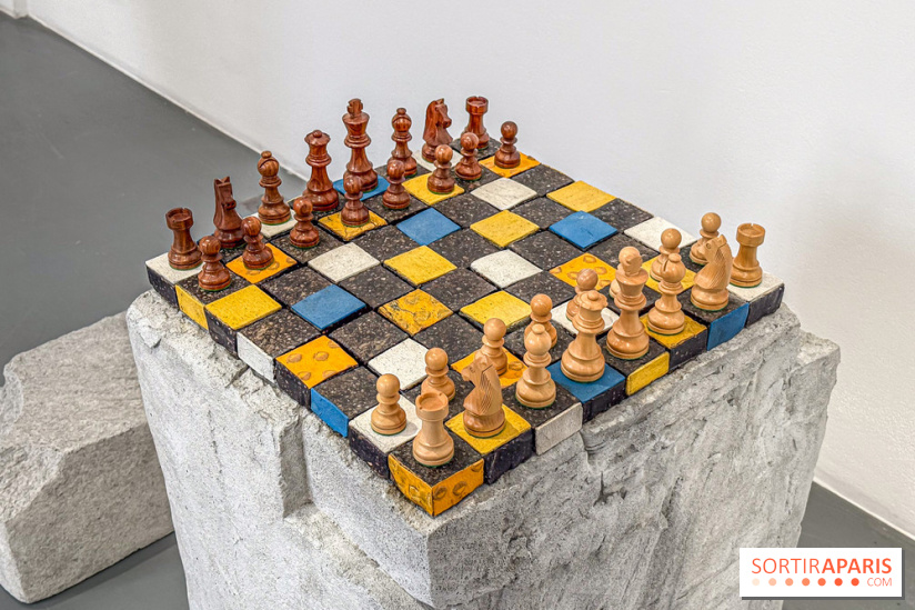 Exposition Un Siècle d'Echecs à la Galerie Perrotin