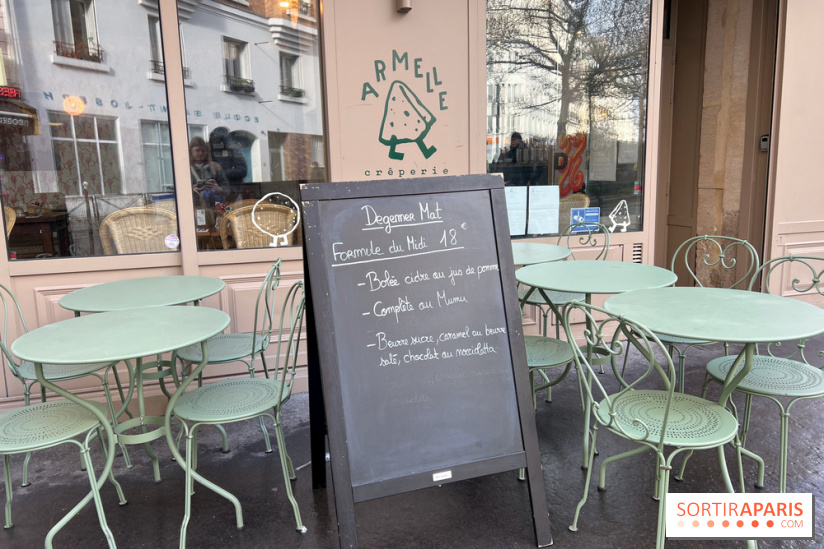 Armelle Crêperie - Terrasse devanture