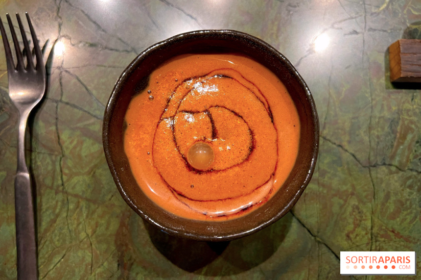 Mantra - Mousse au chocolat, sésame noir, gingembre confit