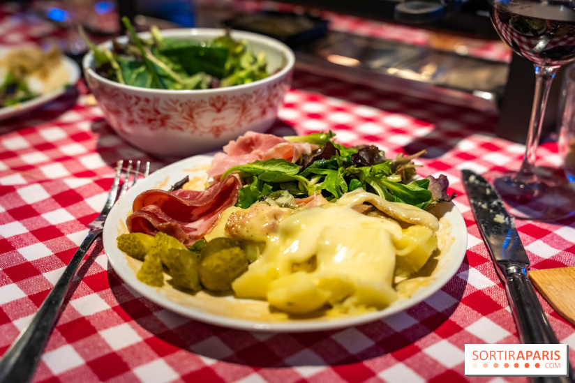 Mama ski club au Mama Shelter La Défense, raclette et Mont d'Or - A7C05514