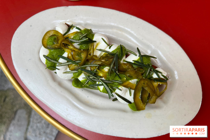Chez Carrie - Frites de polenta, labneh, harissa verte, jalapenos