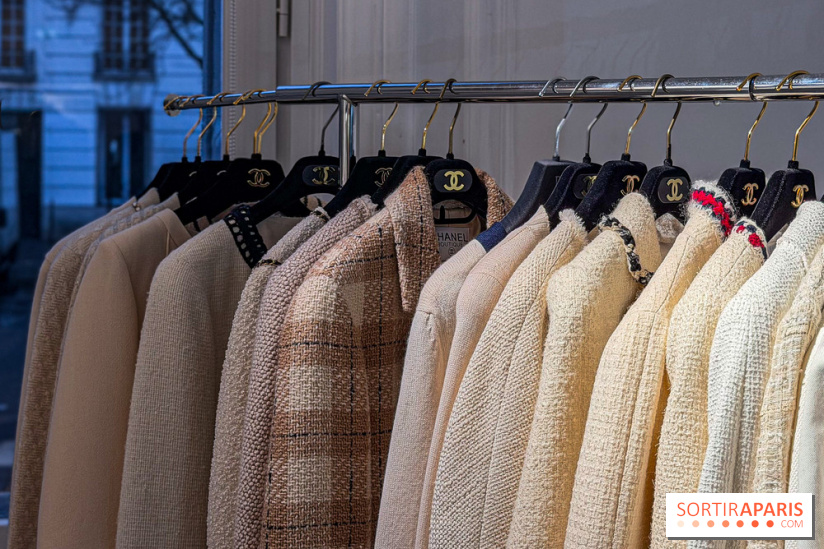 Une exposition mode gratuite de centaines de pièces Chanel dans une sublime maison de ventes à Paris