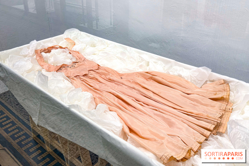 Le Musée Vivant de la Mode d'Olivier Saillard : exposition-performance à la Fondation Cartier - IMG 5976