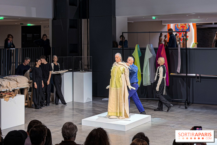 Le Musée Vivant de la Mode d'Olivier Saillard : exposition-performance à la Fondation Cartier - IMG 6250