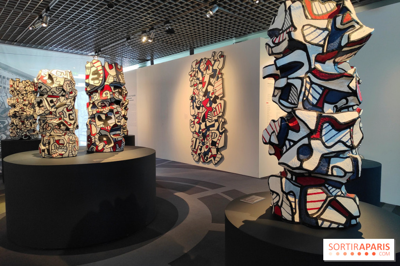 Jean Dubuffet et la Tour aux Figures : une exposition insolite au musée de la Carte à Jouer