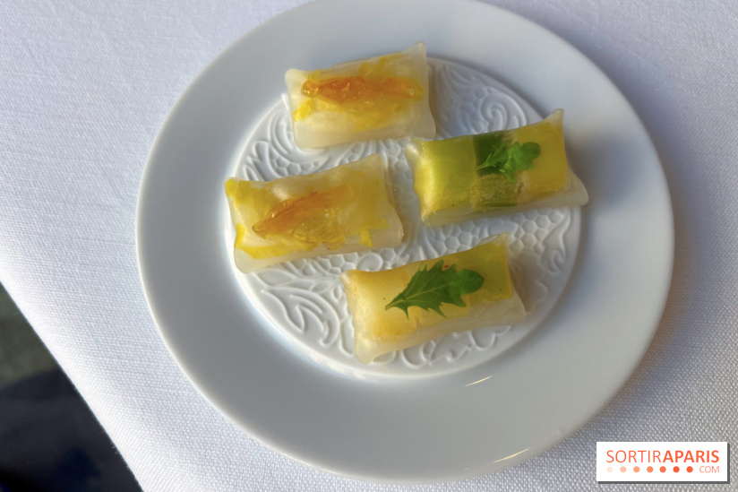 Alliance - Poireaux en vinaigrette et poivre gris, premières endives et bergamote