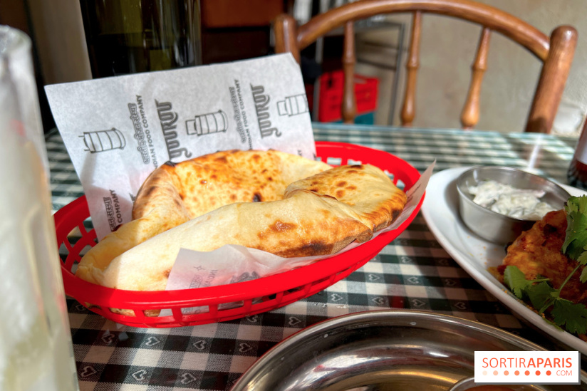 Gourou - Cheese naan