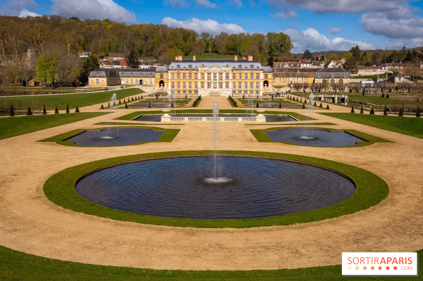 Les tulipes du Château de Dampierre, son jardin anglais et le jardin Le Nôtre