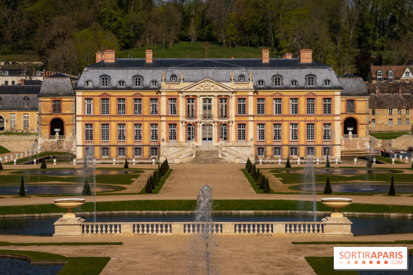 Les tulipes du Château de Dampierre, son jardin anglais et le jardin Le Nôtre