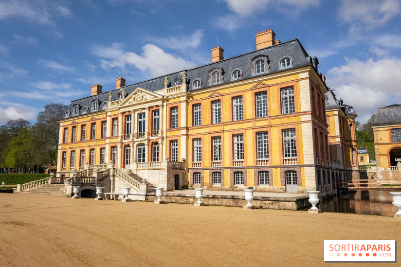 Les tulipes du Château de Dampierre, son jardin anglais et le jardin Le Nôtre