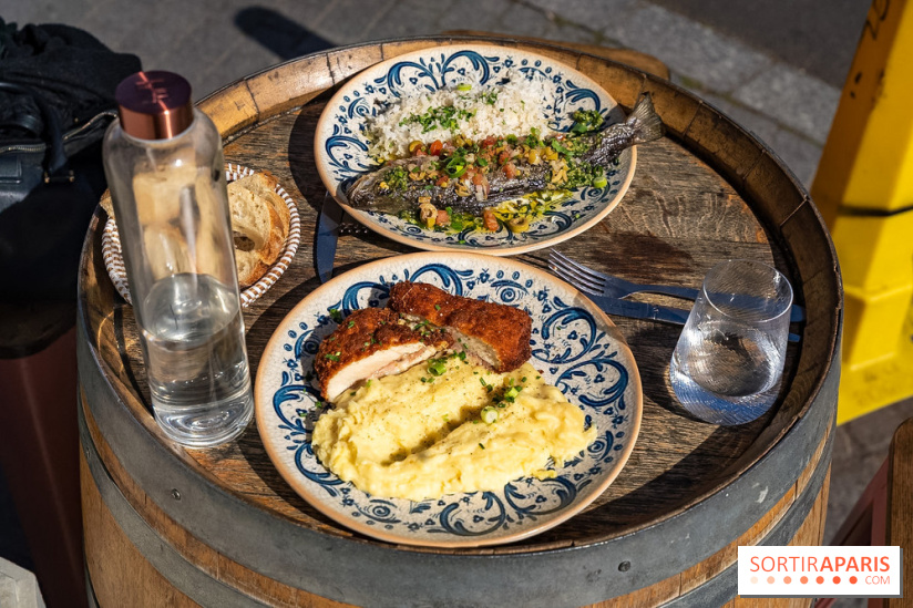 La Petite Marguerite, bouillon des puces de Saint-Ouen 93 - photos - table