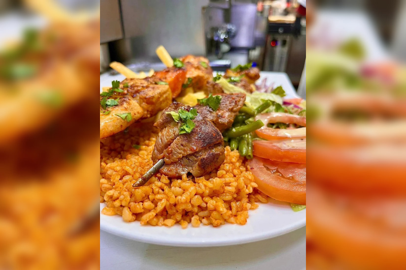 Chouchou Paris : Le temple de la grillade au feu, du kebab  et de la crêpe XXL débarque à Strasbourg-Saint-Deni