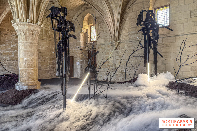 Inkarna : l’exposition de Yosra Mojtahedi à l’Abbaye de Maubuisson