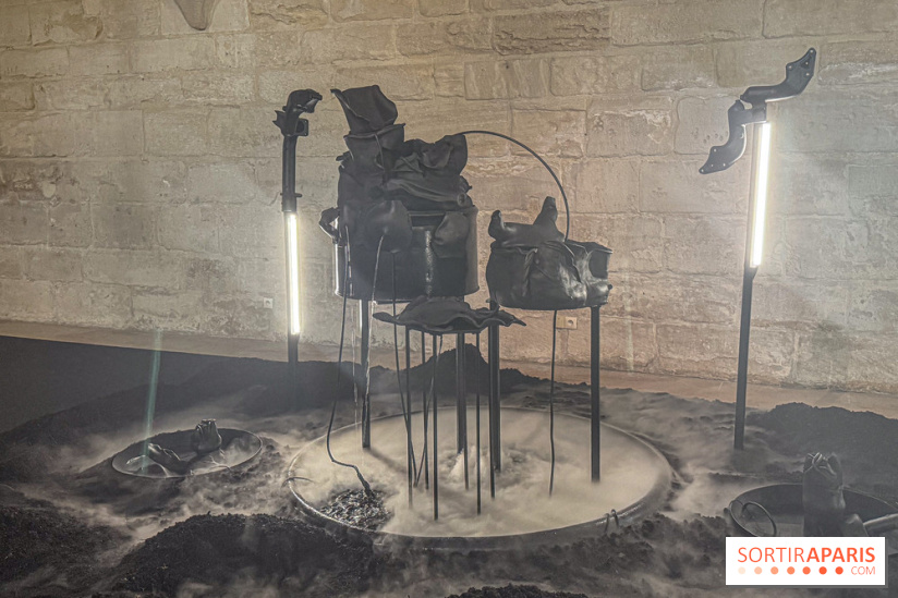 Inkarna : l’exposition de Yosra Mojtahedi à l’Abbaye de Maubuisson