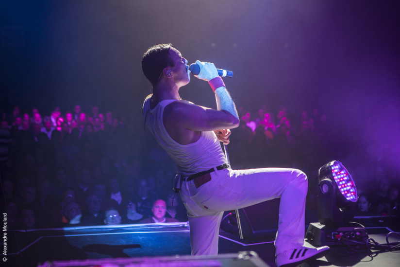 ONE NIGHT OF QUEEN - A NIGHT AT THE THEATER