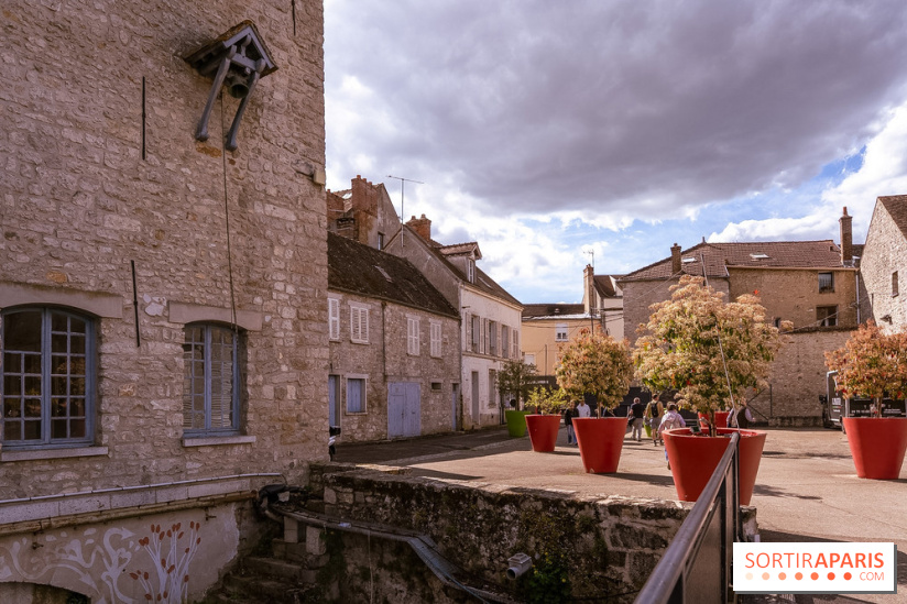 La terrasse du Moulin de Nemours, la guinguette estivale en bord de Loing 77