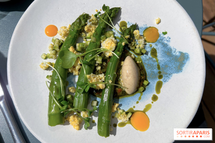 Rooster - Asperges vertes, pistou pistache